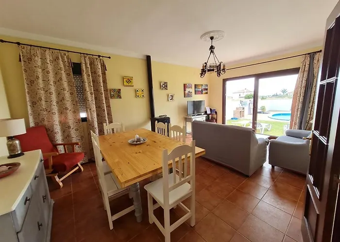 Adelfas Chaparrillo Chalet