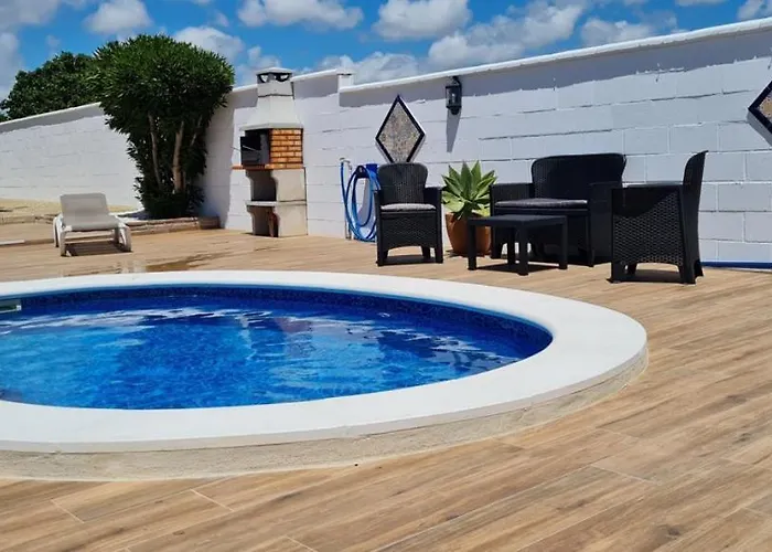 Chalet Adelfas Chaparrillo *